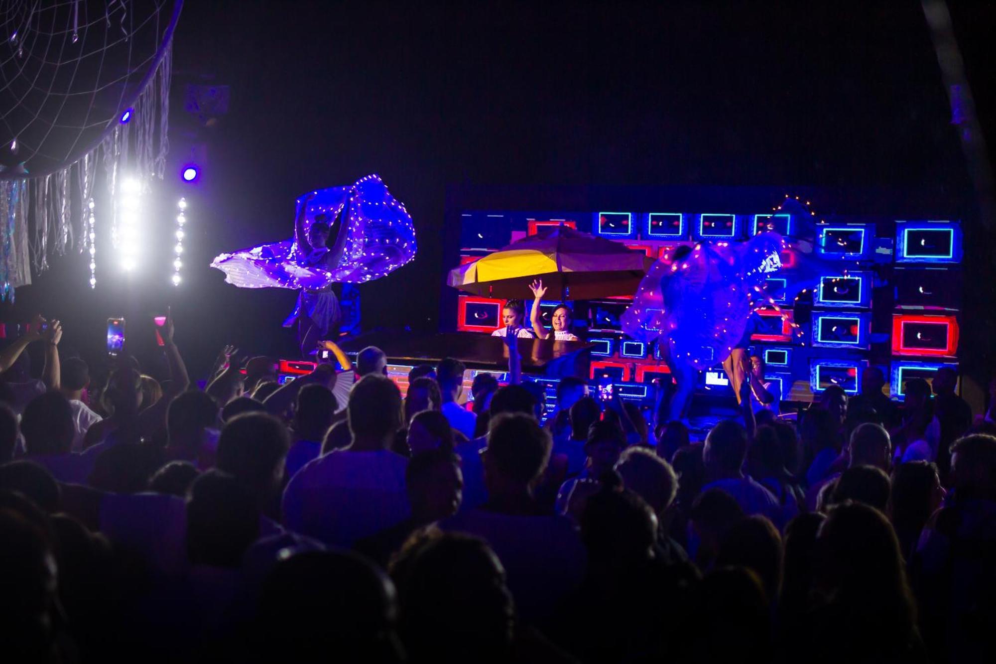 Cafe Jeri Hotel Jijoca de Jericoacoara Exterior photo The stage at the 2011 edition of the festival